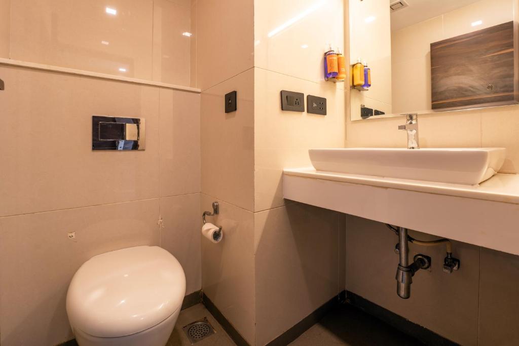 Bathroom with hand wash at Zone Connect Parra Goa